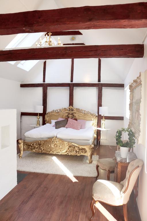Apartment Divine Living -